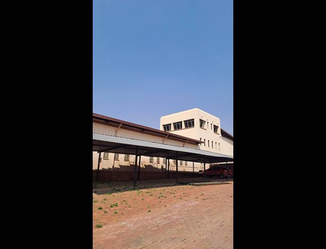2,875M² INDUSTRIAL YARD FOR SALE IN JAN NIEMAND PARK